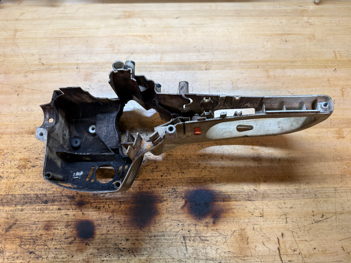 Stihl HS45 Fogantyúház